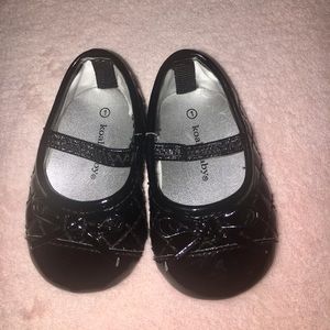 ✨Koala Baby Black Patent Leather-Like Shoes - EUC✨